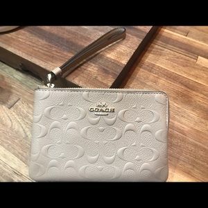 Coach wristlet - new